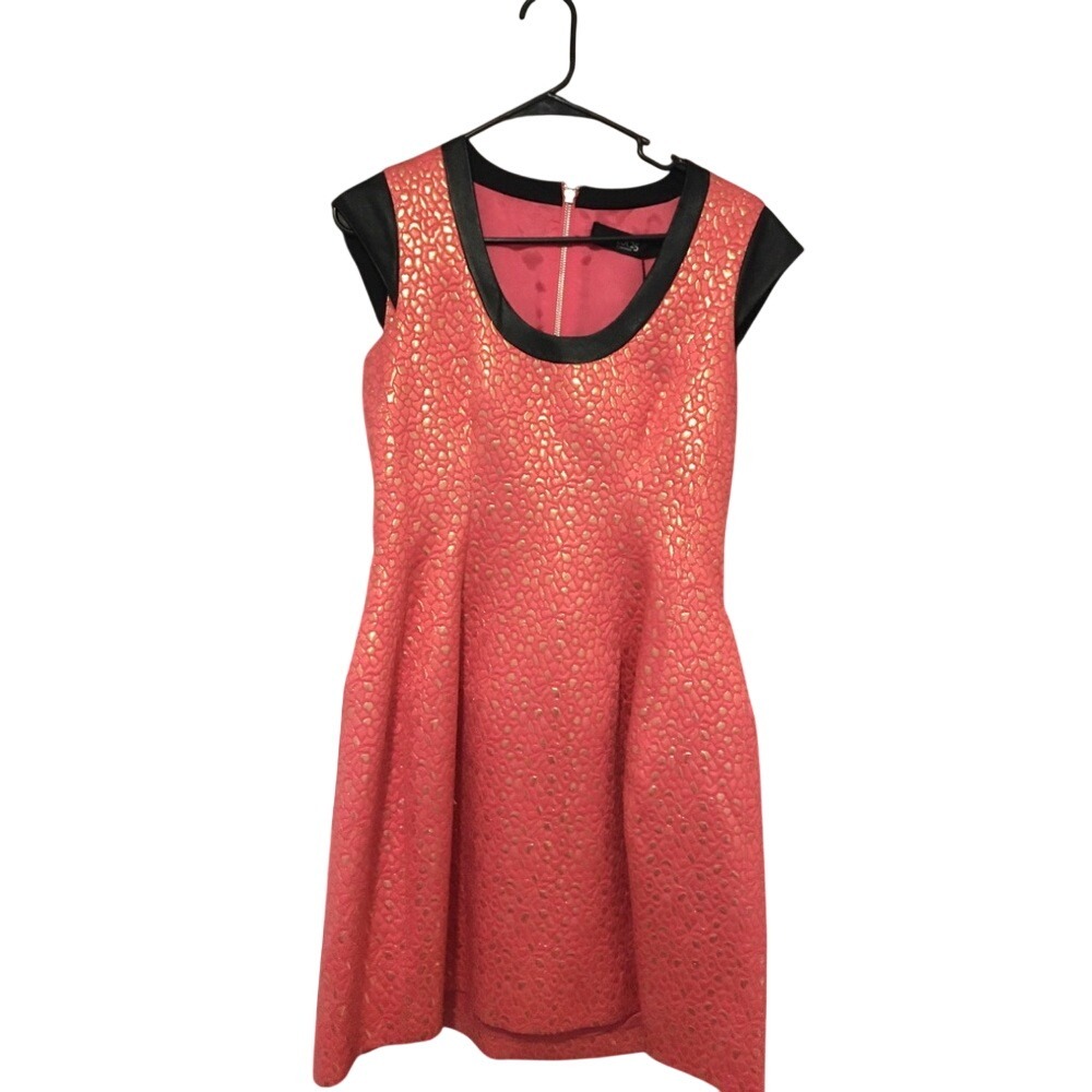 Melon Gold Metallic Leather Trim‎ Jacquard Dress Concert Cocktail Contemporary
